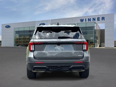 2025 Ford Explorer ST-Line