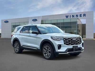 2025 Ford Explorer Platinum