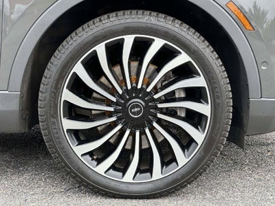 2022 Lincoln Nautilus Black Label
