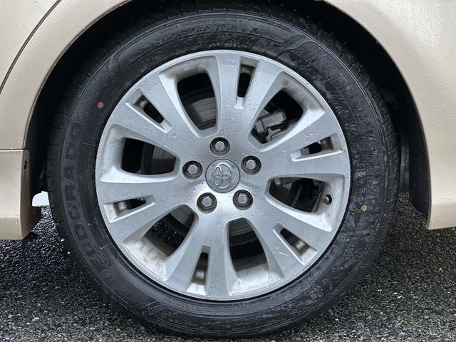 2011 Toyota Avalon Base