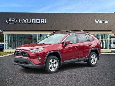 2020 Toyota RAV4 Hybrid XLE