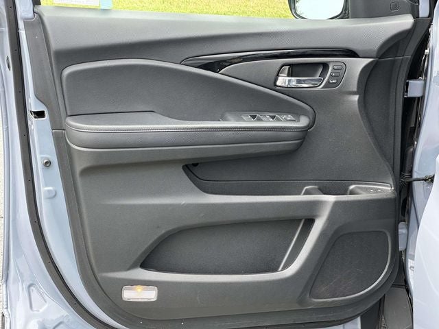 2022 Honda Pilot Touring 7 Passenger