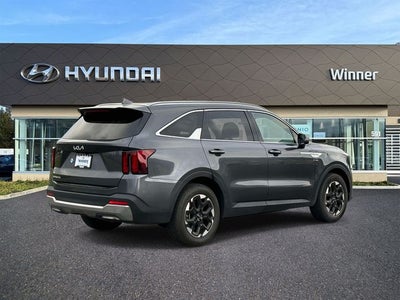 2024 Kia Sorento S
