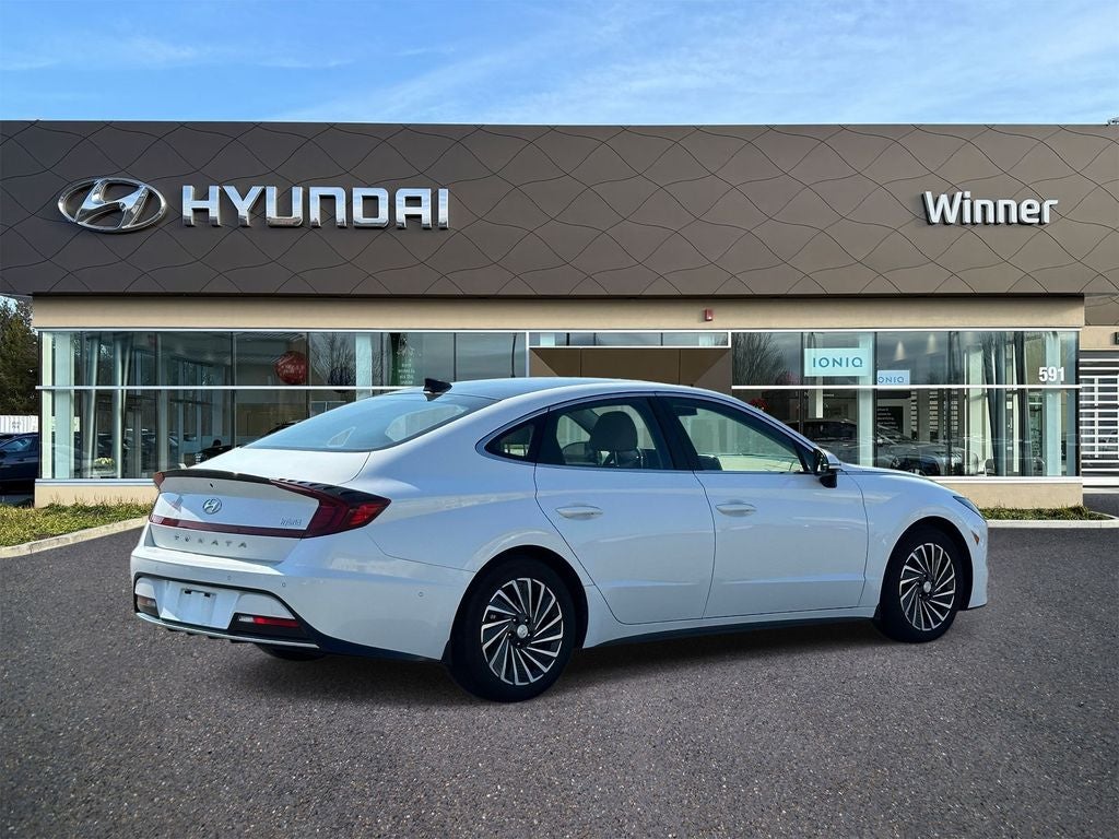 2022 Hyundai SONATA HYBRID Limited
