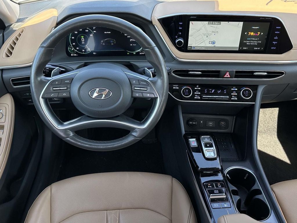 2022 Hyundai SONATA HYBRID Limited