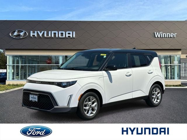 2024 Kia Soul S