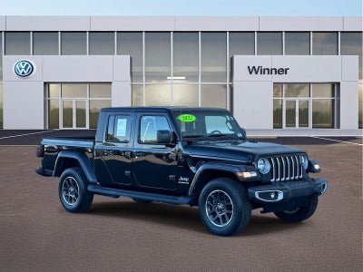 2022 Jeep Gladiator Overland