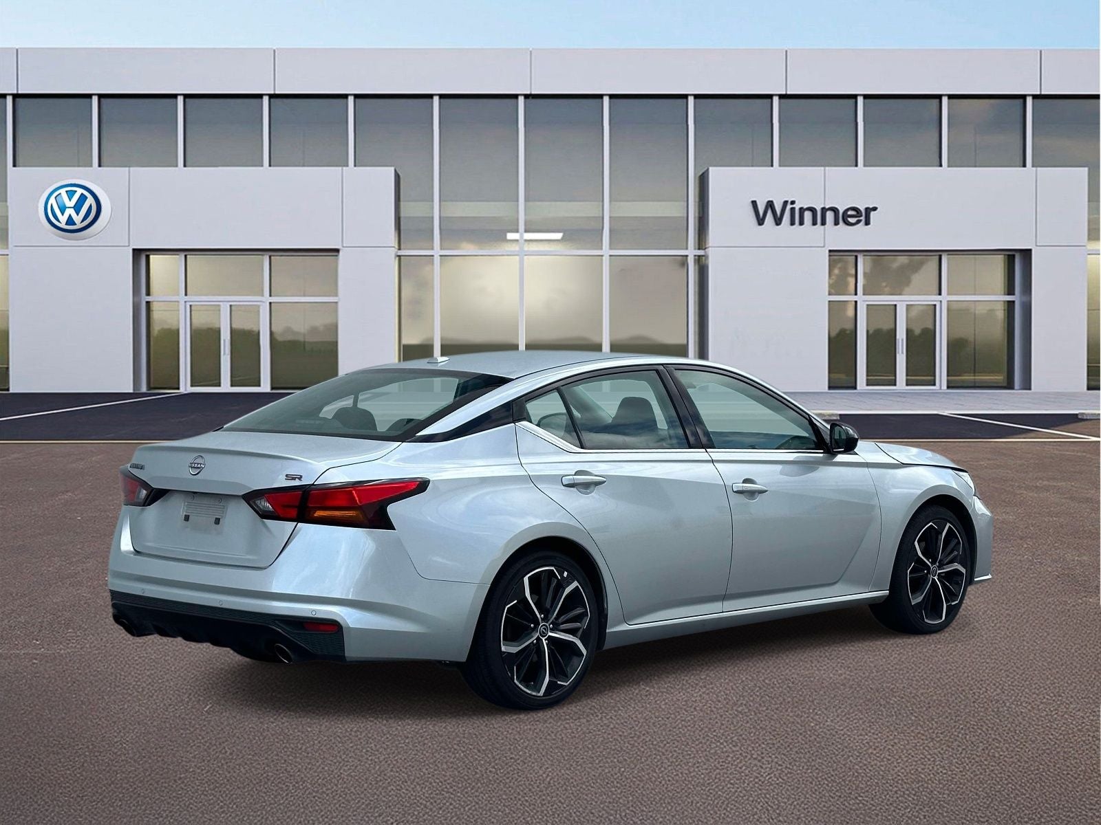 2024 Nissan Altima 2.5 SR