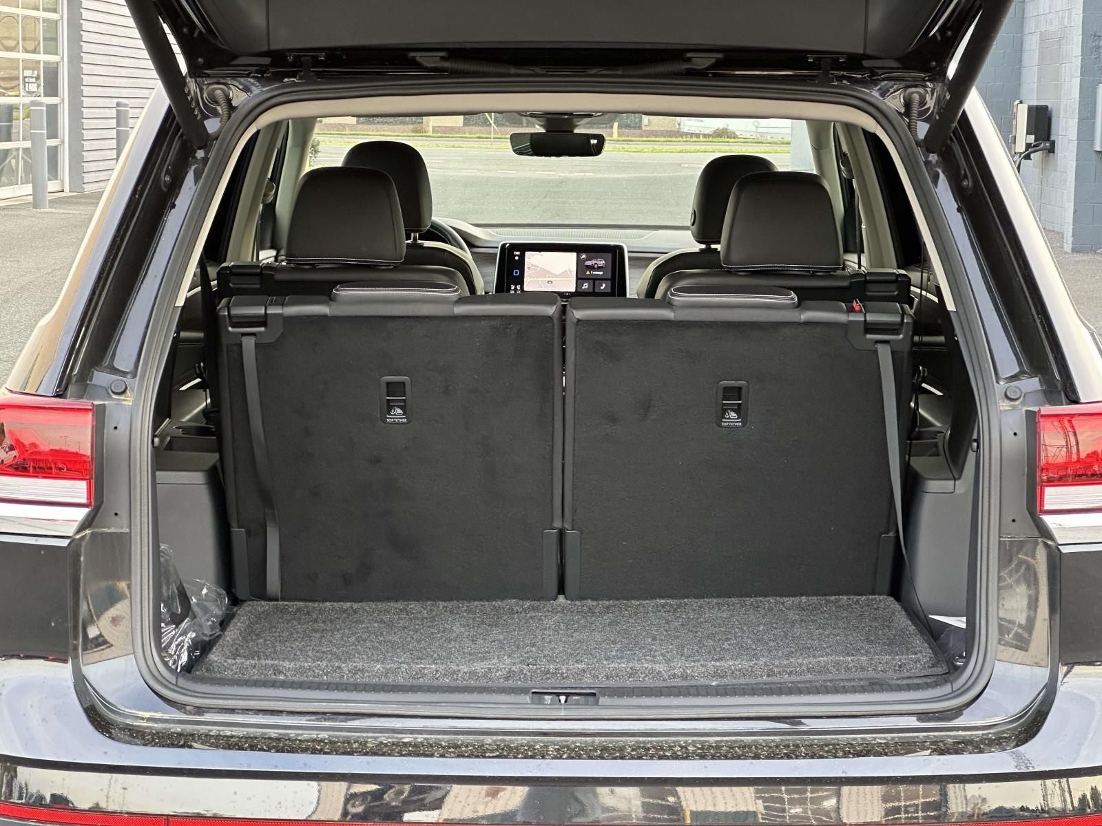 2024 Volkswagen Atlas 2.0T SEL