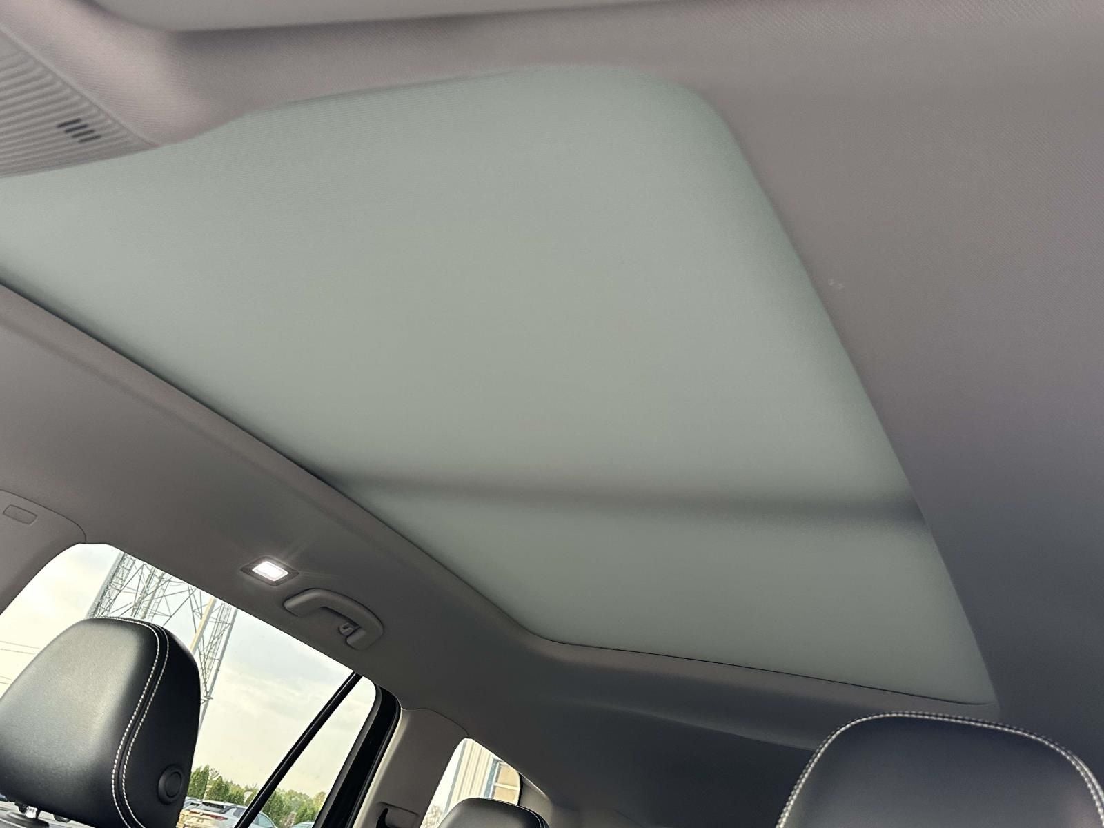 2024 Volkswagen Atlas 2.0T SEL