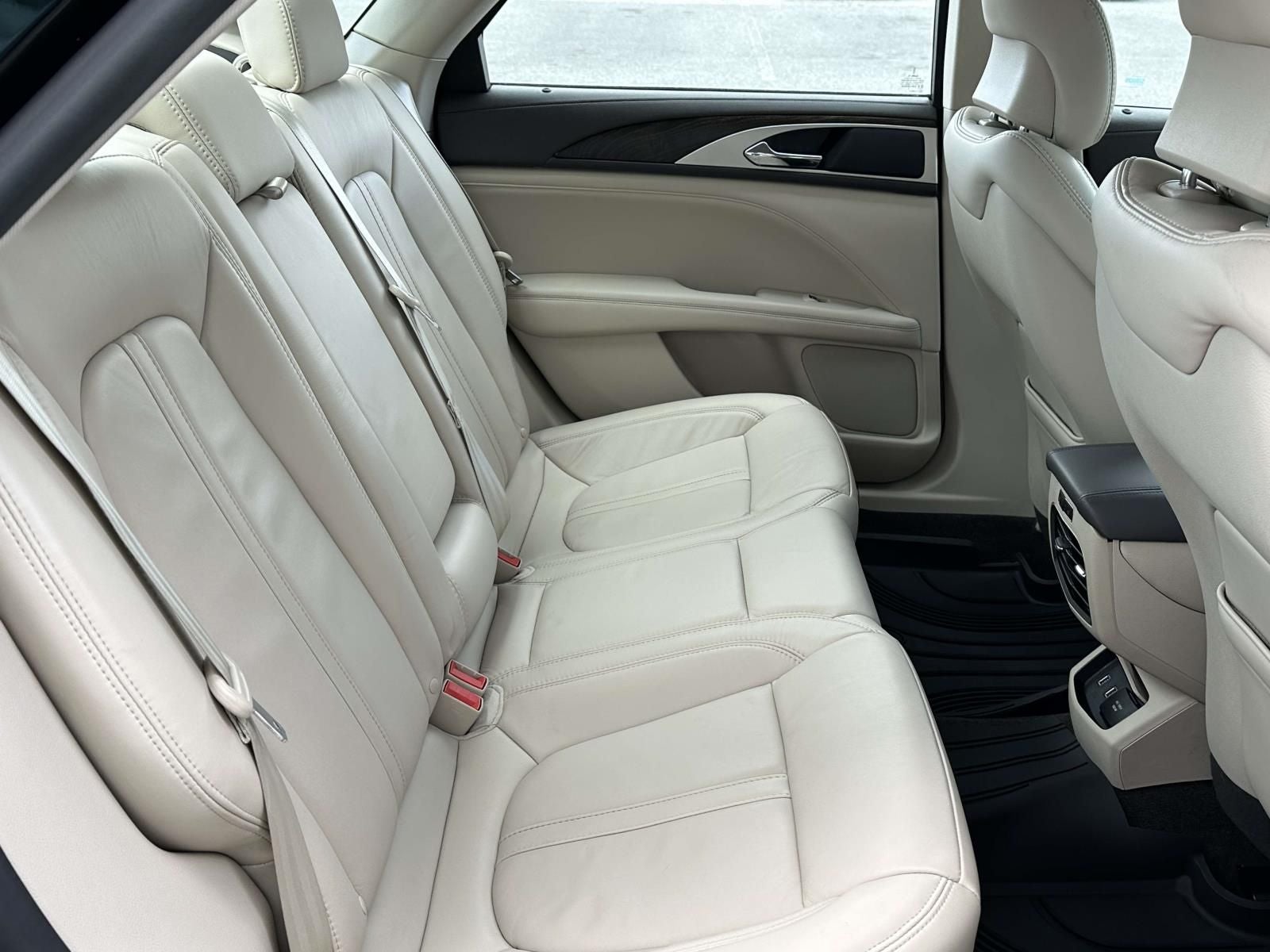 2018 Lincoln MKZ Select