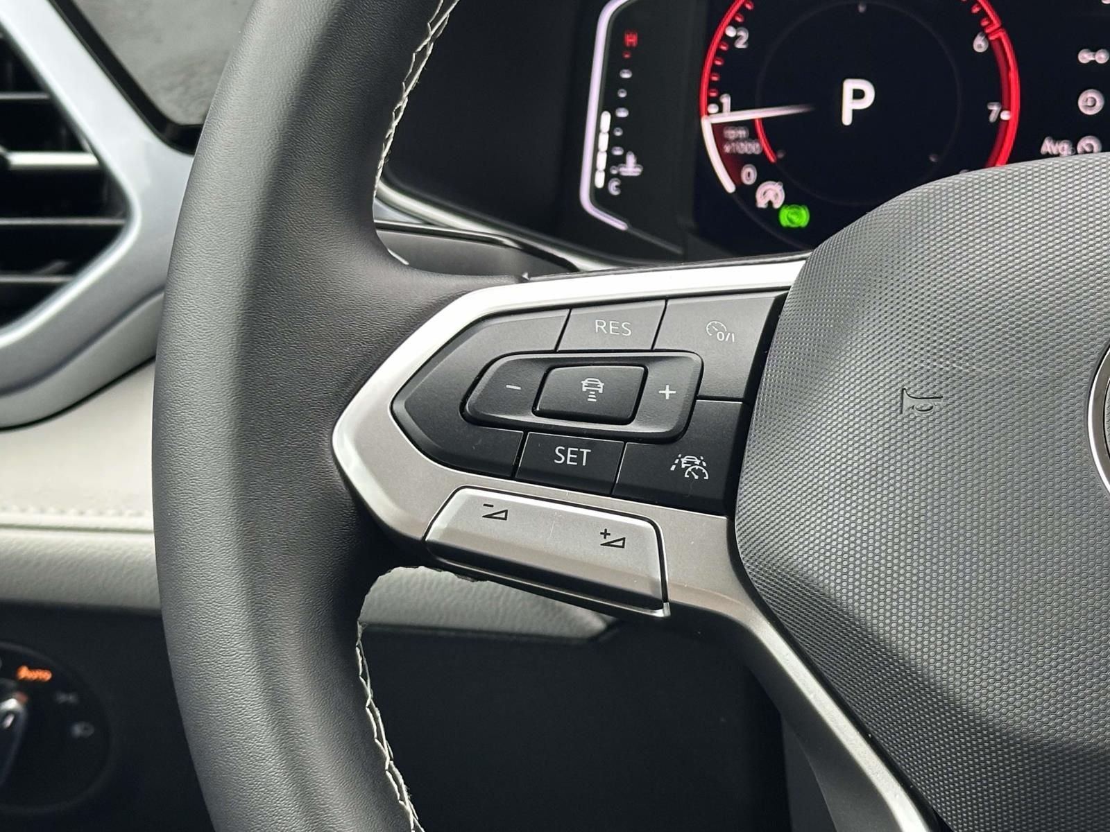 2025 Volkswagen Taos 1.5T SEL