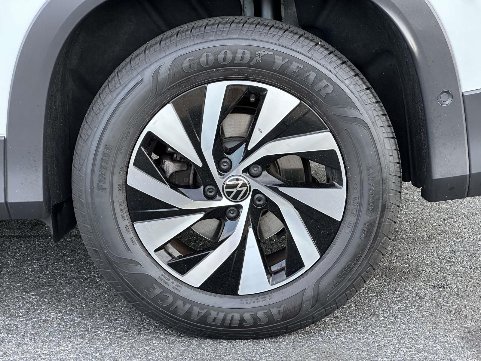 2025 Volkswagen Tiguan 2.0T S