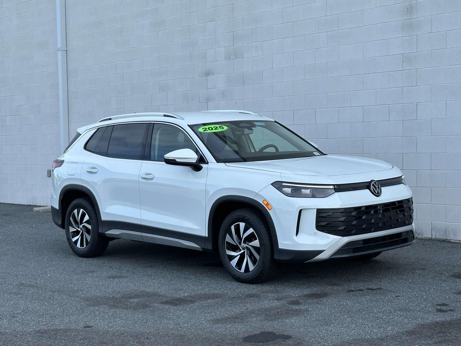 2025 Volkswagen Tiguan 2.0T S