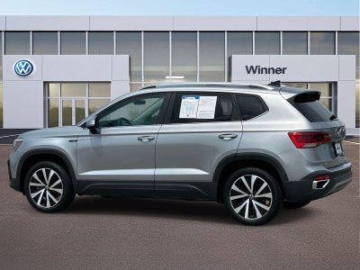 2024 Volkswagen Taos 1.5T SE