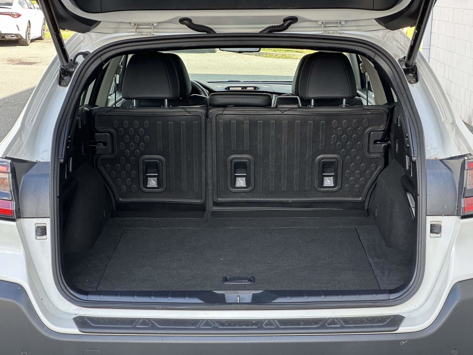2023 Subaru Outback Touring XT