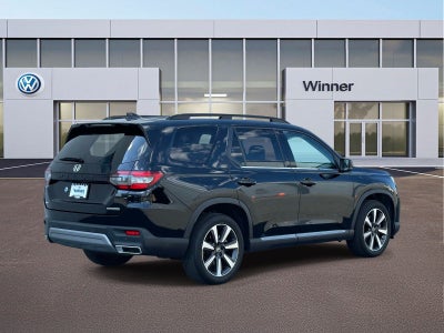 2023 Honda Pilot Touring