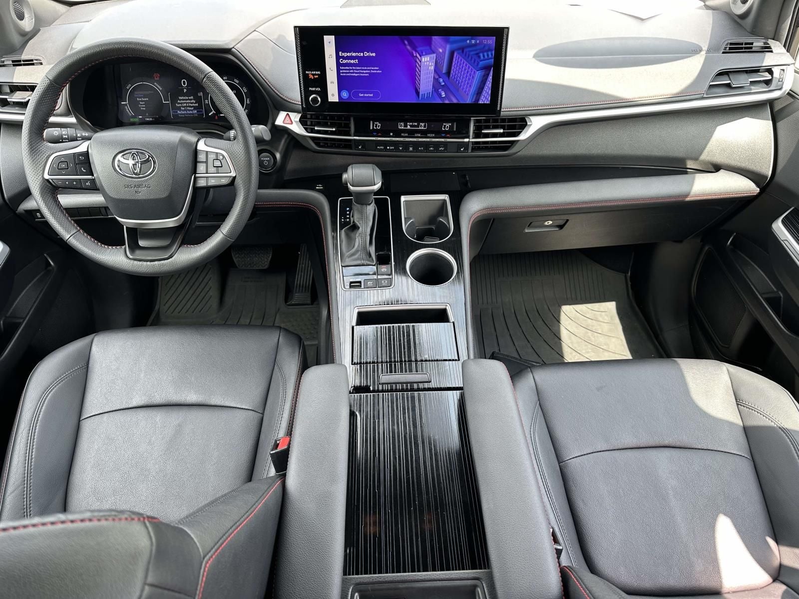 2025 Toyota Sienna XSE 7 Passenger