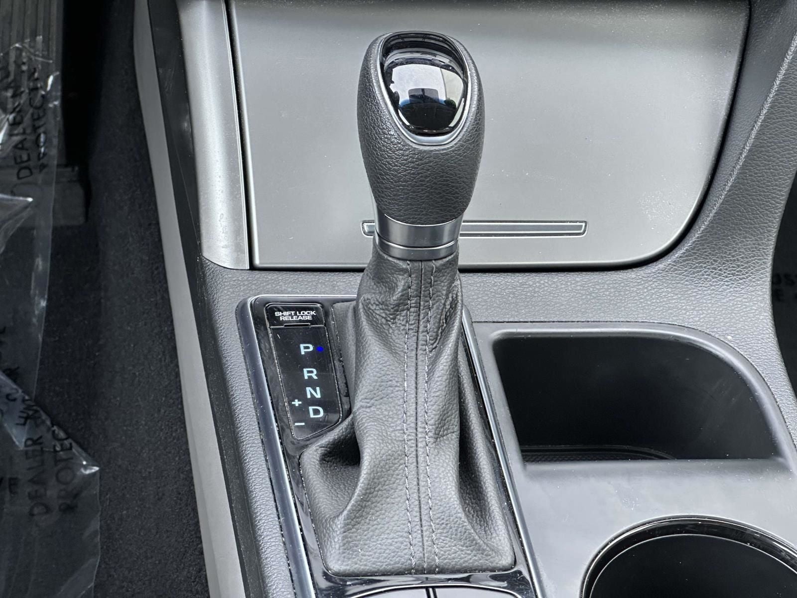 2016 Hyundai SONATA HYBRID SE