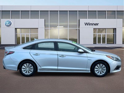 2016 Hyundai SONATA HYBRID SE