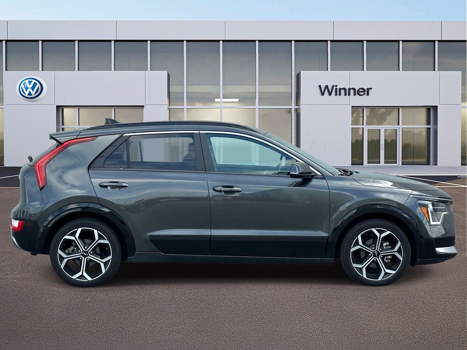 2024 Kia Niro EX Touring