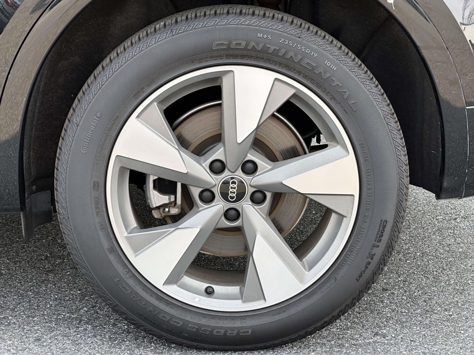 2023 Audi Q5 40 Premium quattro
