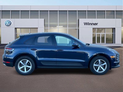 2021 Porsche Macan Base
