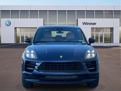 2021 Porsche Macan Base