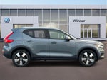 2020 Volvo XC40 Momentum